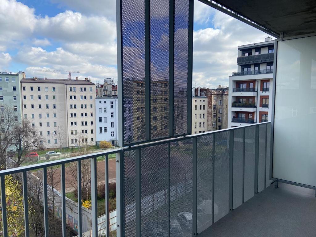 Komfort W Centrum Parking Breslavia Exterior foto